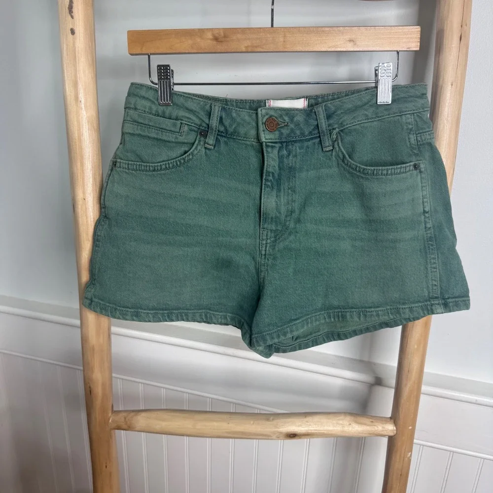 BDG Urban Outfitters Sage Green High Waisted Denim Shorts Women 29 Seafoam Green